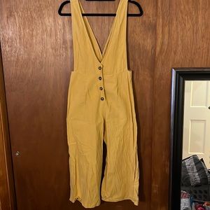 Mustard jumpsuit - size medium